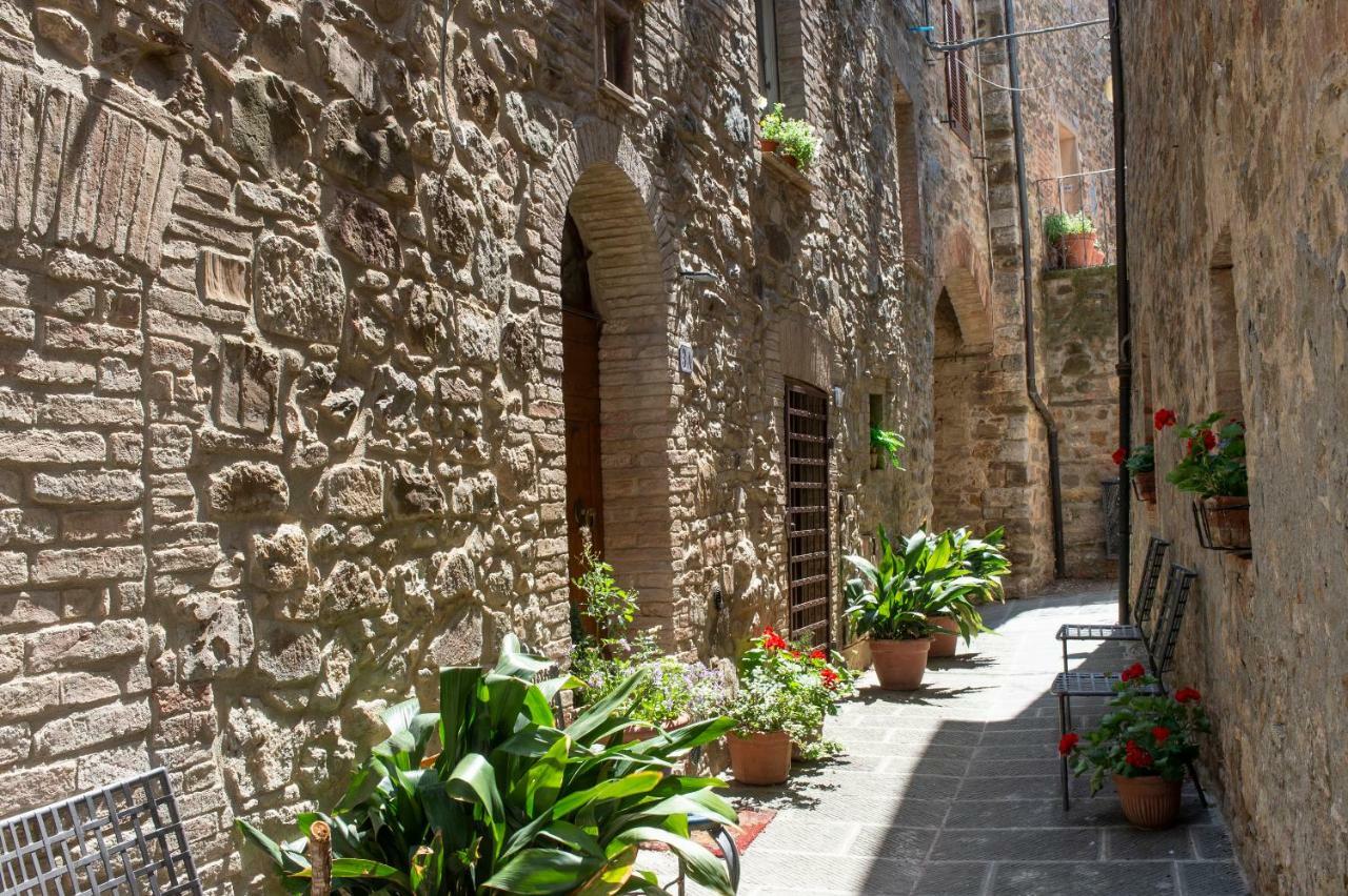 הוילה Castelnuovo dellʼAbate La Casa Di Alice מראה חיצוני תמונה