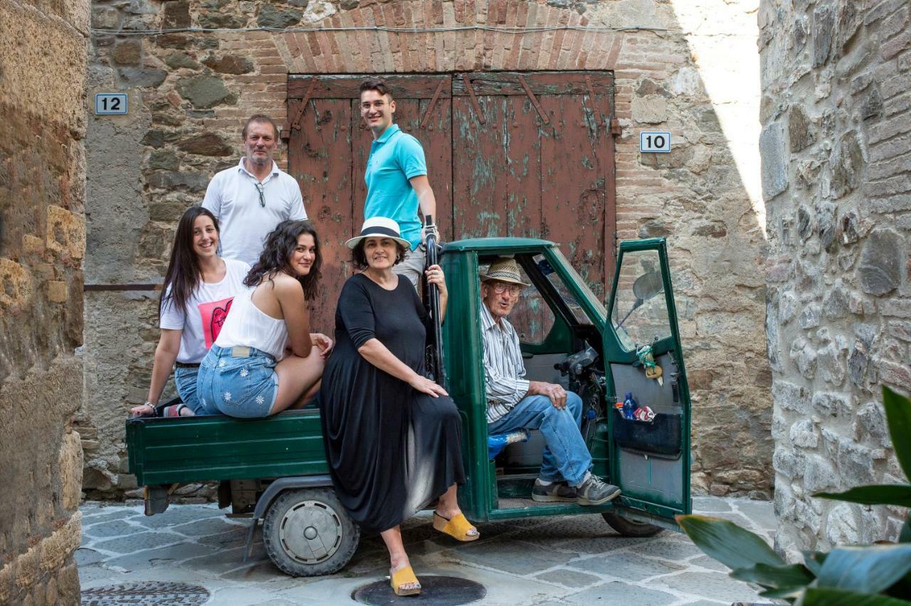 הוילה Castelnuovo dellʼAbate La Casa Di Alice מראה חיצוני תמונה
